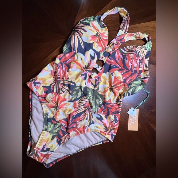 Kona Sol Floral Suit 🌺 NWT 🌺 built-in bra  🌺 Size medium - Picture 1 of 9